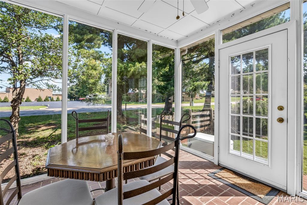 R & V Elvins Second Add - Residential