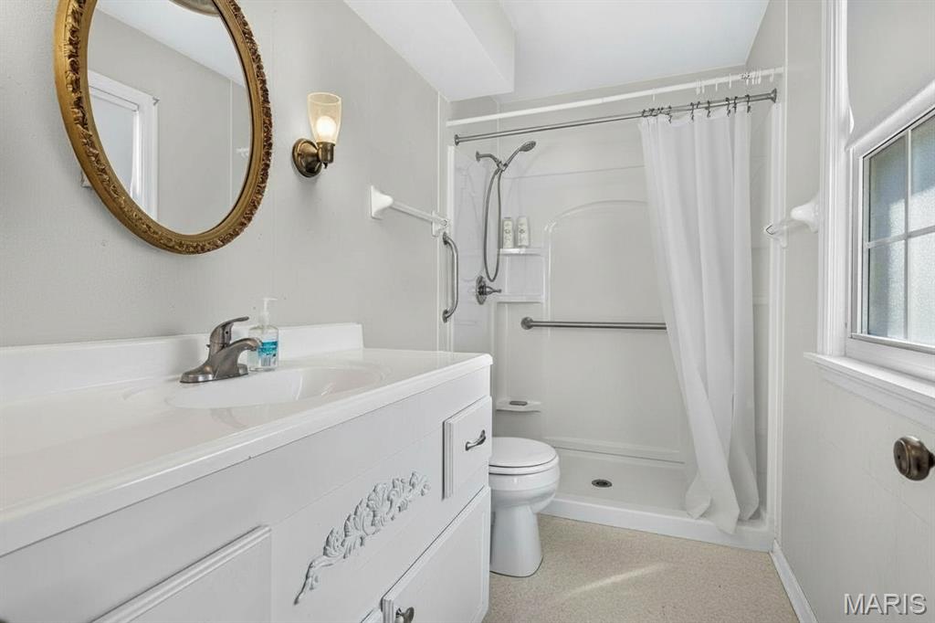 R & V Elvins Second Add - Residential