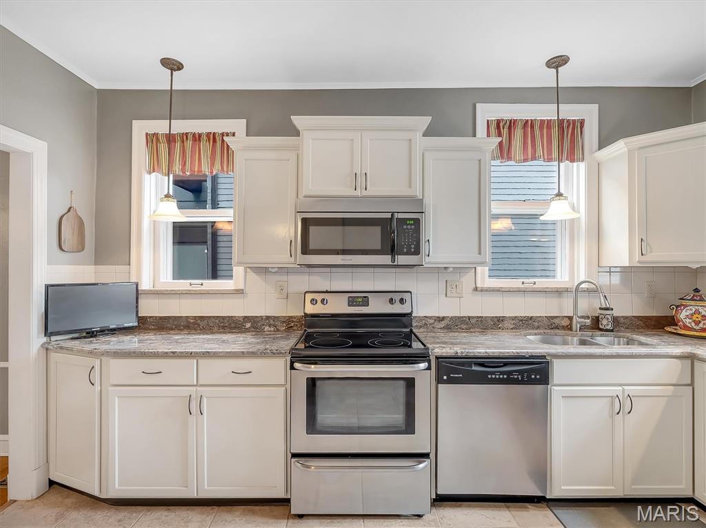 West Jackson Park Add - Residential Lease