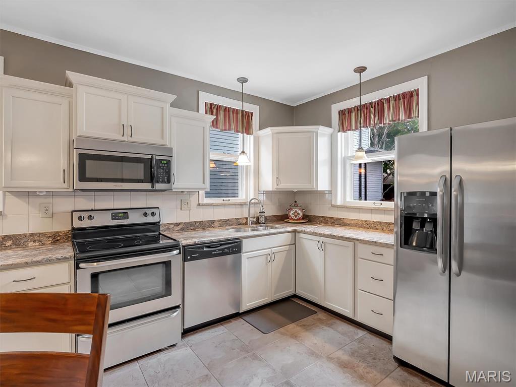 West Jackson Park Add - Residential Lease