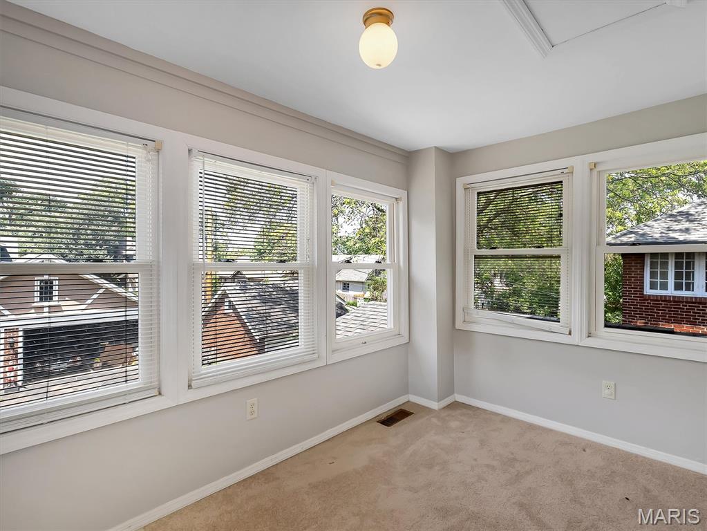 West Jackson Park Add - Residential Lease