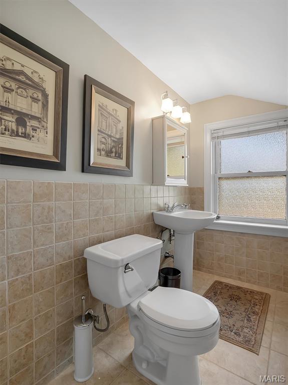 West Jackson Park Add - Residential Lease