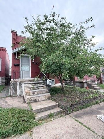 Bevo Mill opportunity! This classic brick bungalow is ready for its next chapter and offers endless potential for renovation, investment, or owner-occupant transformation. Featuring approximately 888 square feet of living space, a full basement, flat yard, and charming South City character, this property presents an excellent opportunity to add value in a sought-after neighborhood.

Conveniently located near local restaurants, shopping, parks, public transportation, and major highways, you'll enjoy easy access to everything South St. Louis has to offer. Whether you're looking for your next investment property, renovation project, or chance to create a home of your own, this property is worth a look.

Property is being sold AS-IS. Seller to provide no inspections, repairs, or warranties.
