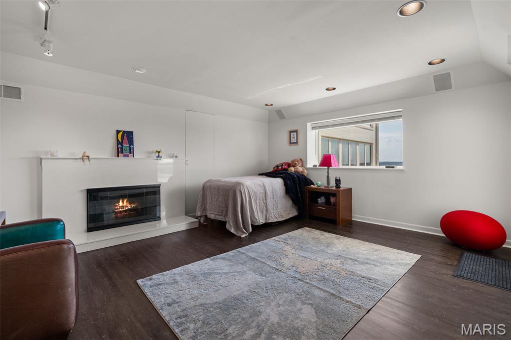 Clifton Heights - Residential