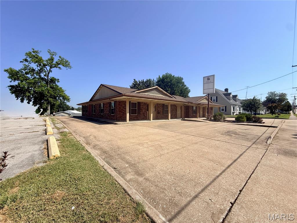 none - Commercial Sale