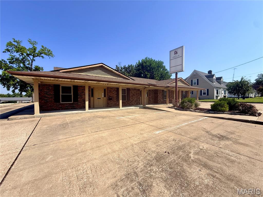 none - Commercial Sale
