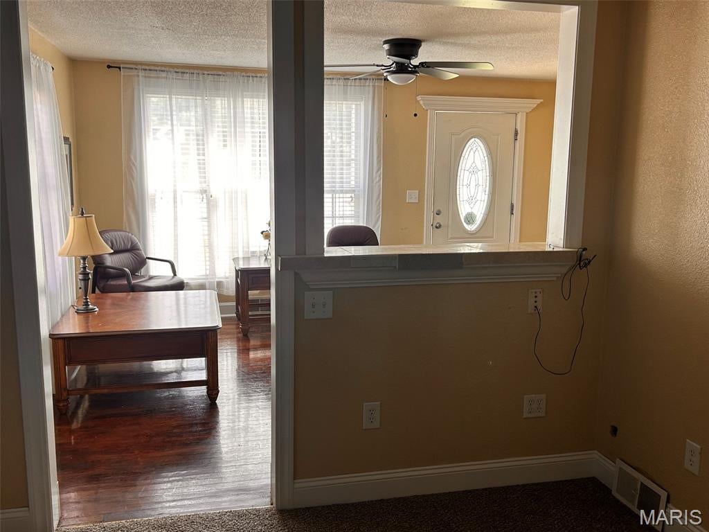 NOT IN A SUBDIVISION - Commercial Lease