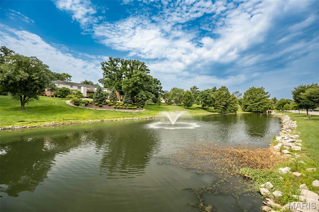 Brentwood Forest Condo - Residential