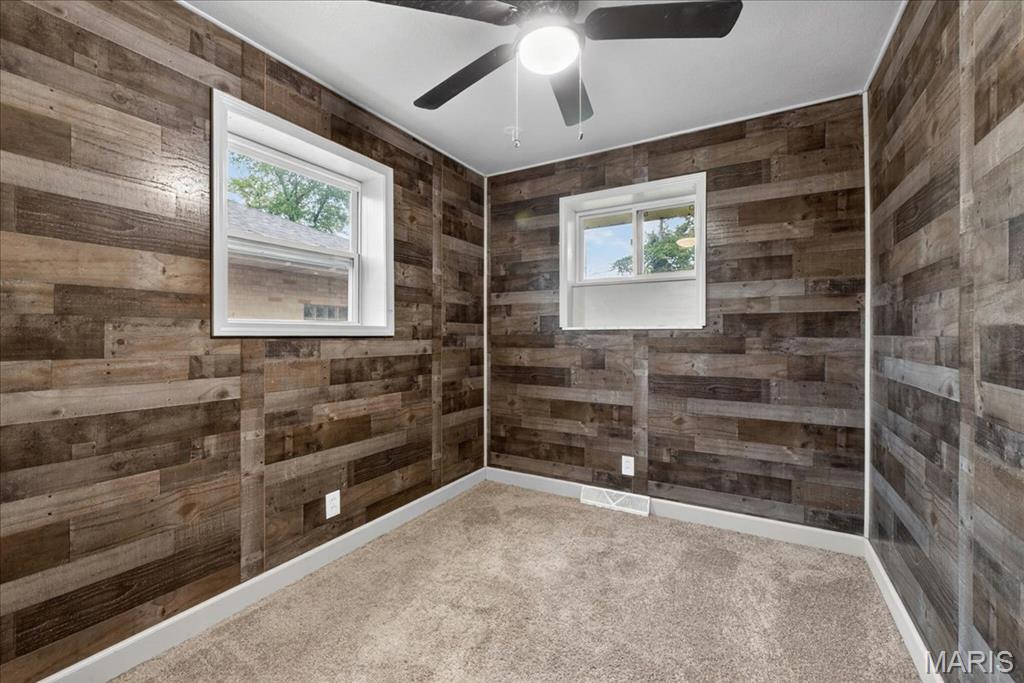 Dupo Brown & Maxeys Sub - Residential