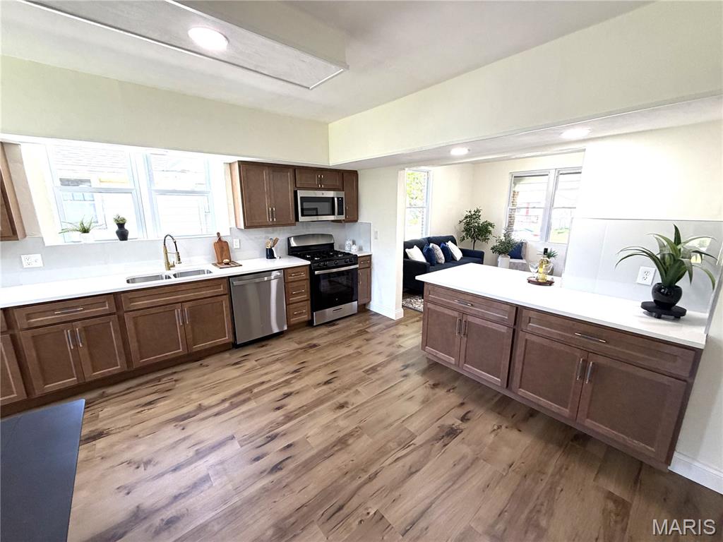 Commercial Place - Residential