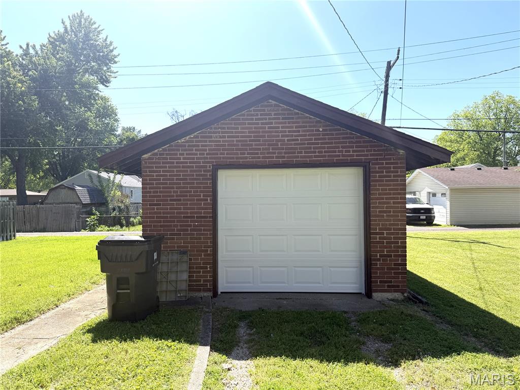 Commercial Place - Residential