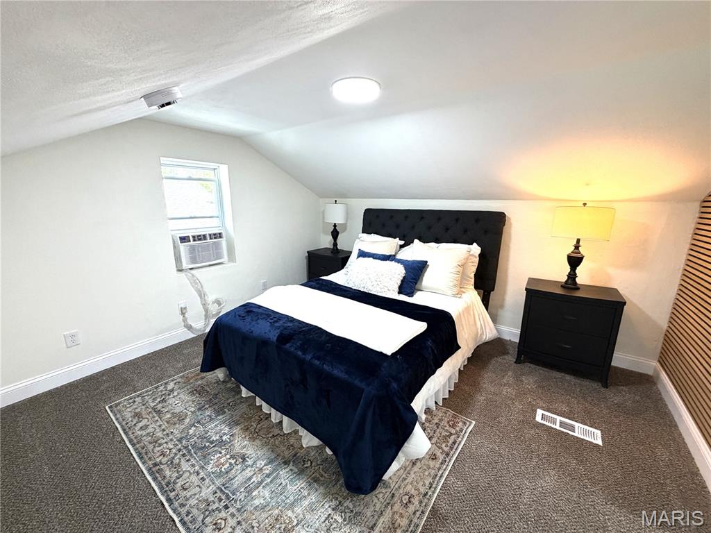 Commercial Place - Residential