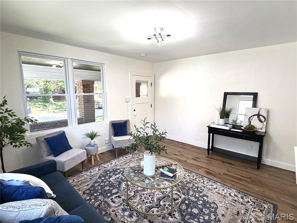 Commercial Place - Residential