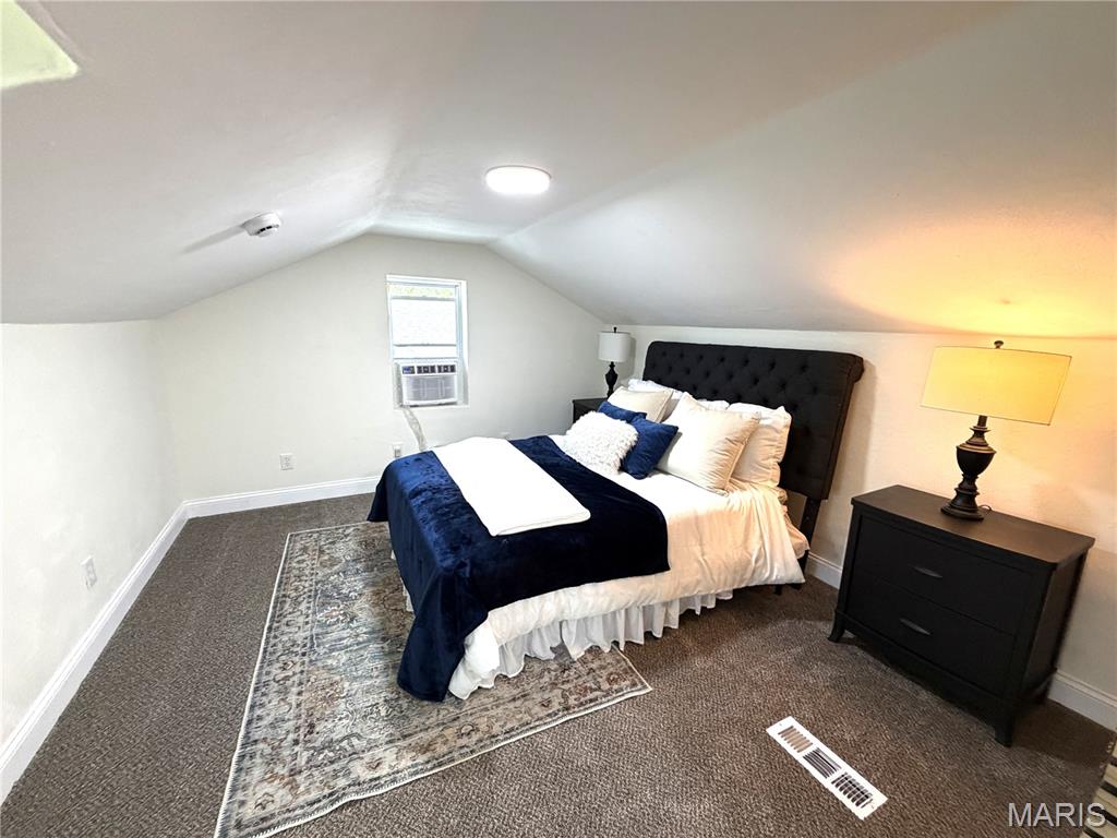 Commercial Place - Residential