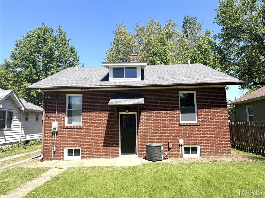 Commercial Place - Residential
