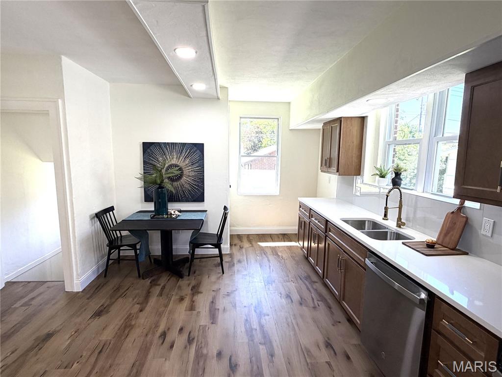 Commercial Place - Residential