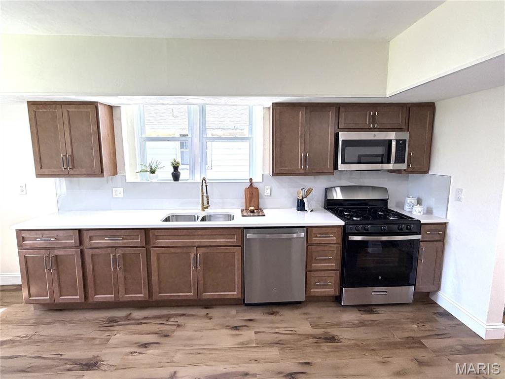 Commercial Place - Residential