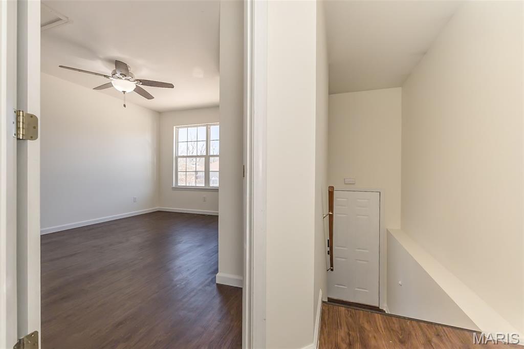 Oakview Villas & Arlington Condos - Residential