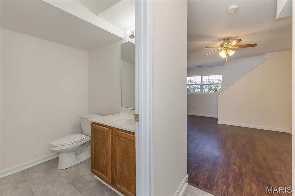 Oakview Villas & Arlington Condos - Residential