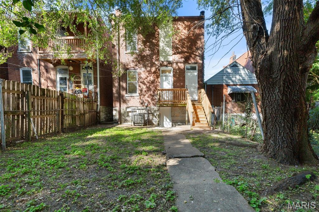 St Louis Commons Add - Residential