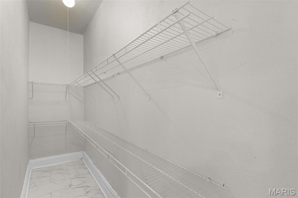 St Louis Commons Add - Residential