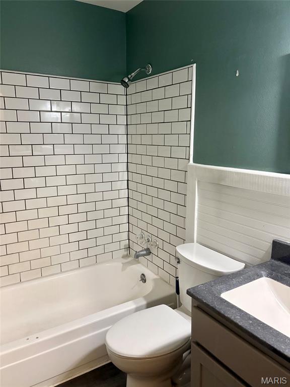 Larimore Plaza 2 2 - Residential