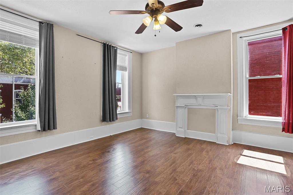 Kaysers Add - Residential Income