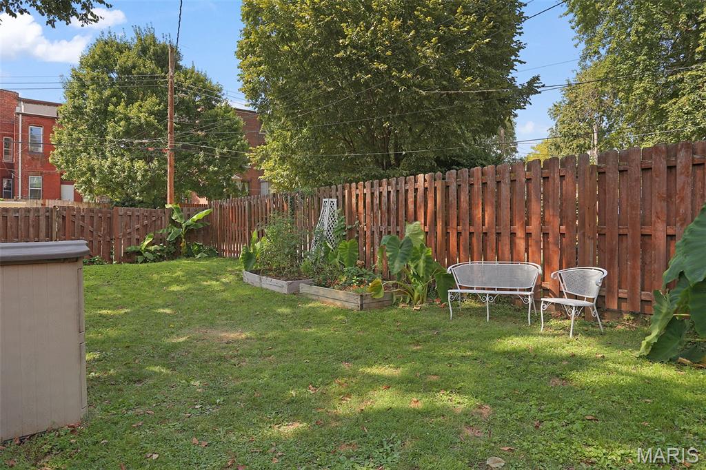 Kaysers Add - Residential Income
