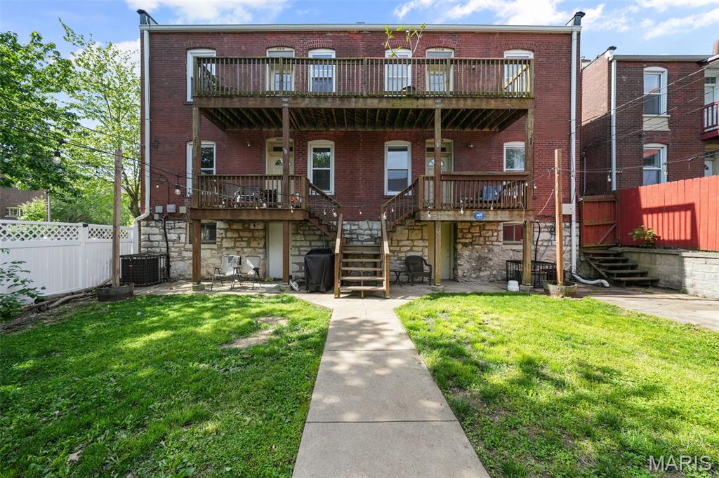 Allen Ave Condos - Residential