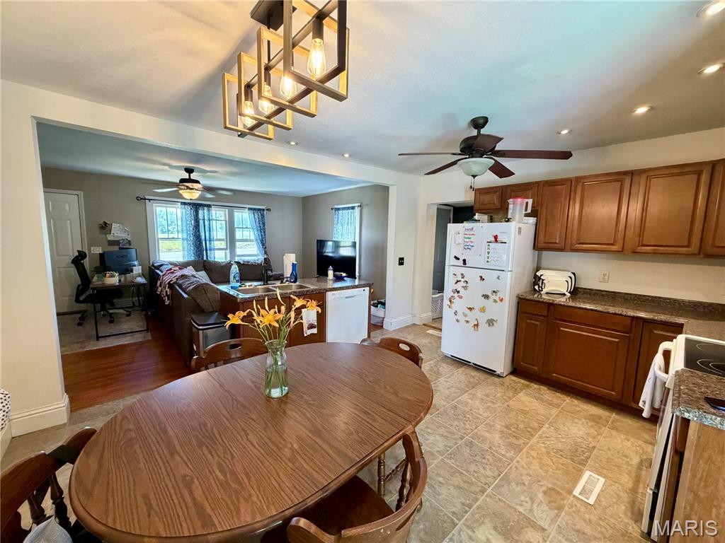 McMurtreys North Add - Residential