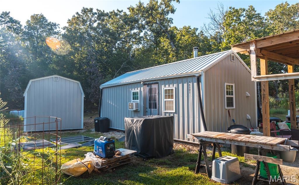 100% OFF-GRID LIVING ON 4 ACRES! ??
Looking for a simpler way of life, a private getaway, or a truly unique property? This one-of-a-kind 1-bedroom tiny home is completely set up for off-grid living and ready for its next owner! Powered by solar energy with a generator backup, this property collects its own water and features an outdoor shower and outhouse, giving you everything you need for comfortable, independent living.
Inside, you’ll find a cozy and efficient layout with a small kitchen, comfortable sleeping area, and plenty of space to relax. Step outside and the property gets even better, with an outdoor kitchen, bonus loft shed, and plenty of room to enjoy the surrounding 4 acres.
Despite its secluded, off-grid feel, the property offers easy access to the highway, making it convenient to get where you need to go.
Whether you're searching for an off-grid homestead, weekend retreat, hunting getaway, or simply want to escape the hustle and bustle, this property offers an opportunity that's hard to find. Don't miss your chance to own your own piece of off-grid paradise!