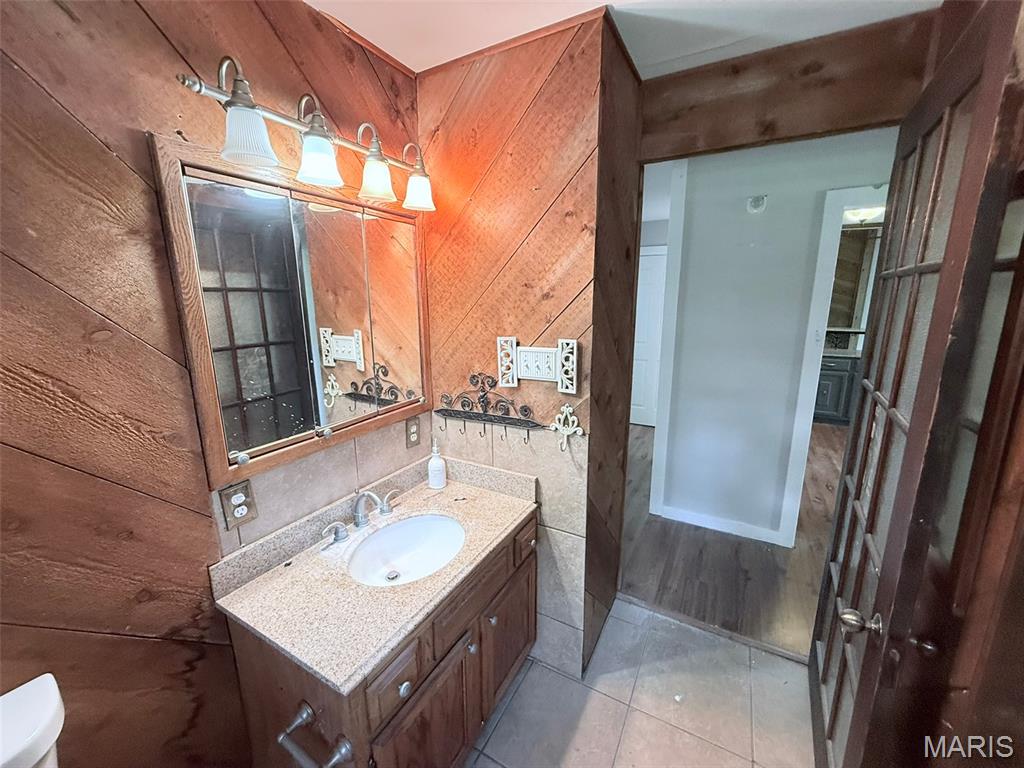 No HOA - Residential