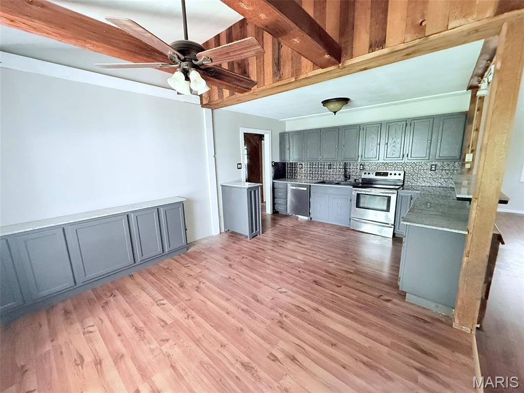 No HOA - Residential