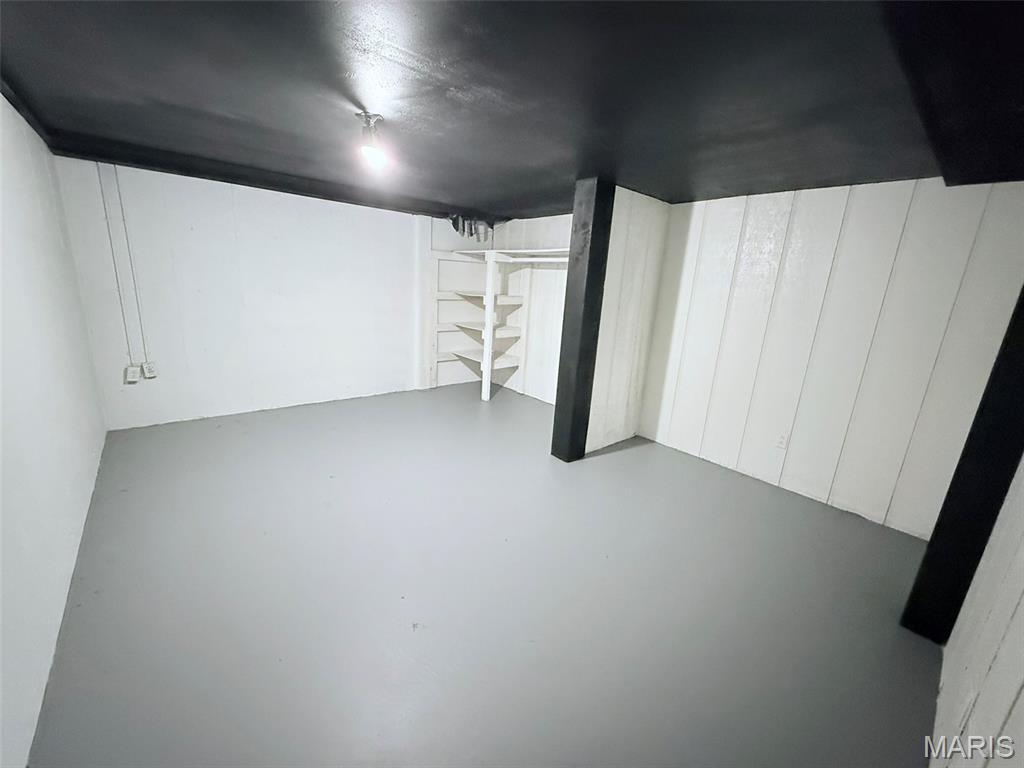No HOA - Residential