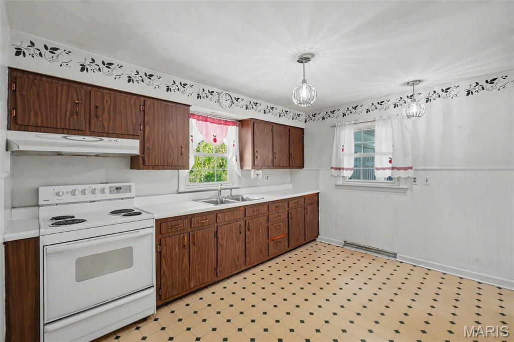 L M Schulte - Residential