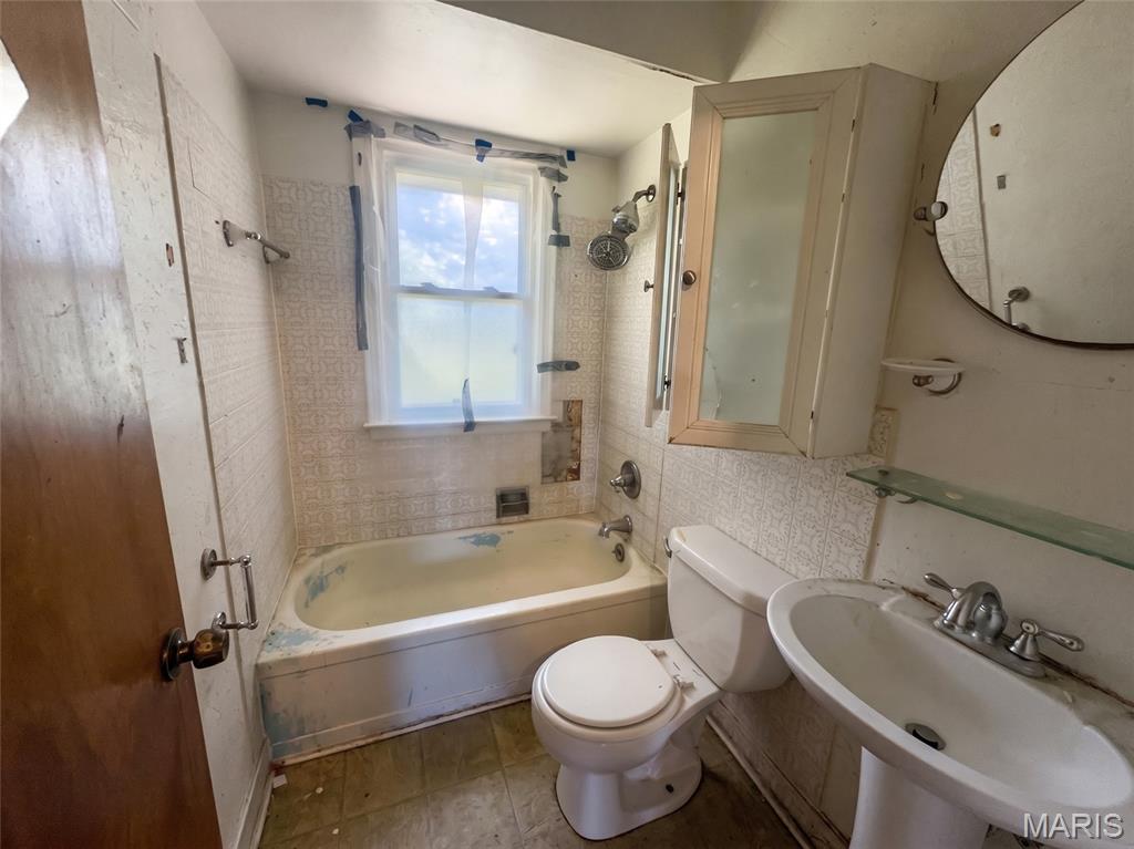 Larimore Park - Residential