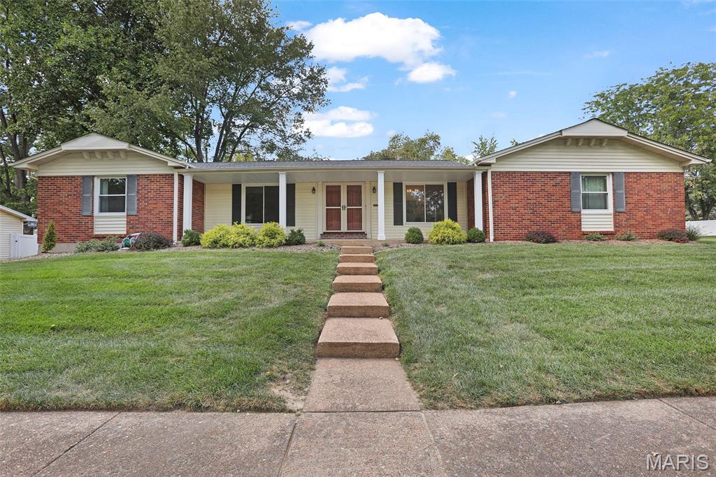 GREAT ROOM RANCH in Popular Seven Pines! Nice Street Appeal! Mostly Brick. Comfortable Living on One Level! MAIN FLOOR LAUNDRY. OPEN FLOOR PLAN-GREAT ROOM with Fireplace.  7 Rooms, 3 Bedrooms including Primary Bedroom with Large Walk-in Closet & Private Bath.   2 Full Updated Baths.  Nice Wood Flooring from Entry throughout Most of Home.  Updated Thermal Windows.  New Roof-7/26.  Panel doors.  Bright and Light Eat-in Kitchen with White Cabinets, Contrasting Black Counter, Recessed Lighting and Tile Flooring.  Atrium Door from Kitchen Opens to Patio and Nice Backyard.  2 Car Side Entry Attached Garage.  Basement with So Much Extra Space for Storage or Play. Walk to Seven Pines Pool and Park. Join the Seven Pines Book Club, Garden Club or Swim Team.   Minutes to Creve Coeur Lake and Park! Parkway Schools. Alternative to Villa Living.