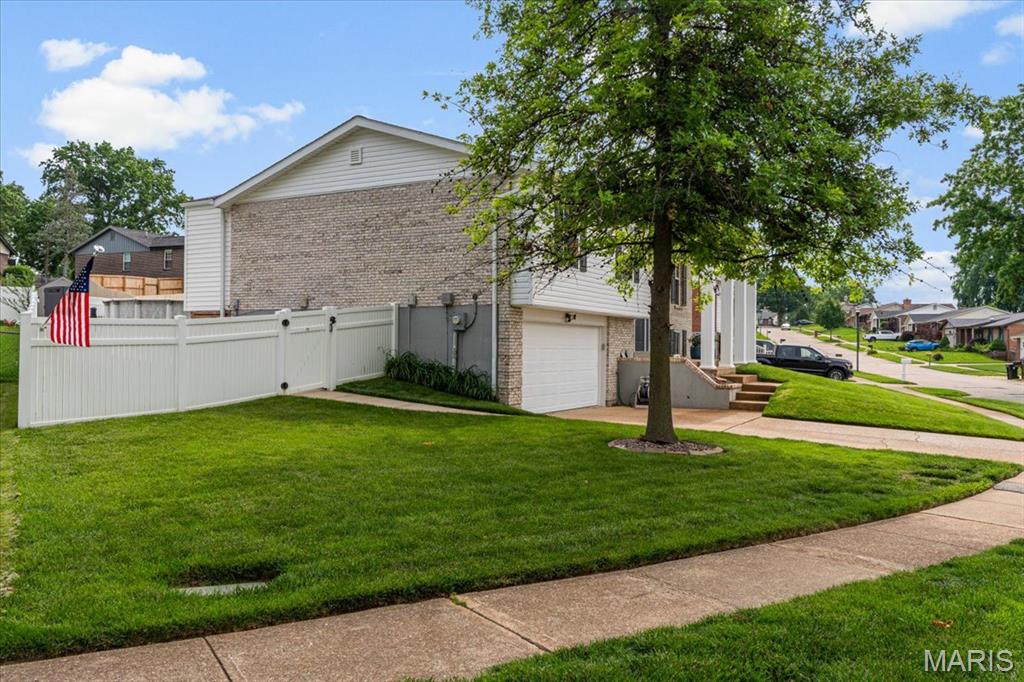 Oakbriar Woods 1 - Residential