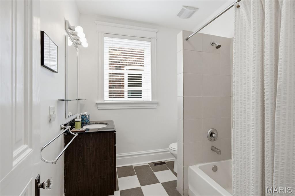 TOWER GROVE EAST - Residential