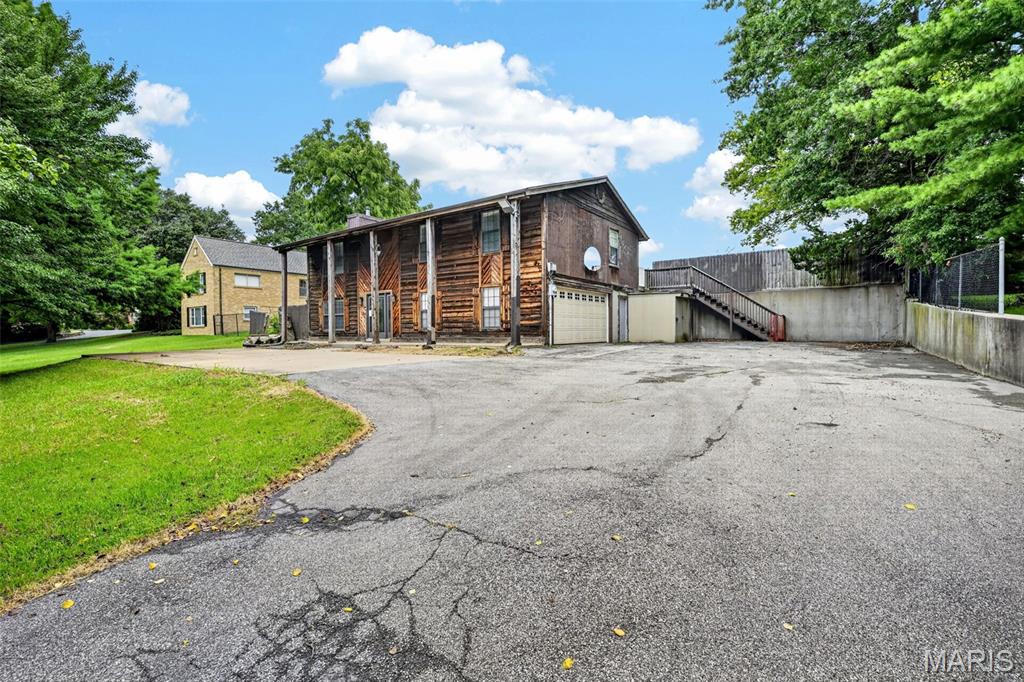 Edward Weidlich Estate - Residential