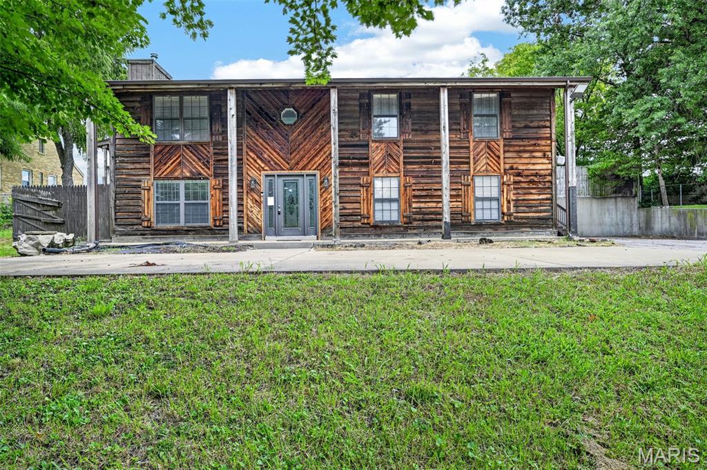 Fantastic 3 bed, 3 bath RAISED RANCH Style home with almost 2688sf of living space on both levels.  Home is located in Sunset Hills an approx 1/2 acre +/-.   Walk in the front door and you are on the lower level with a finished basement, full bathroom, laundry area, oversized 2-car garage and bonus storage room.  The Staircase leads you upstairs to an Open Floor plan with large living room, breakfast nook and kitchen.  Bonus Covered Deck off the breakfast area.  All bedrooms are spacious.  Property has an inground pool (functionality is unknown) Enhanced pool picture shows the possibilities.  You will love the large private yard and comfort of this area.  Must See Home.