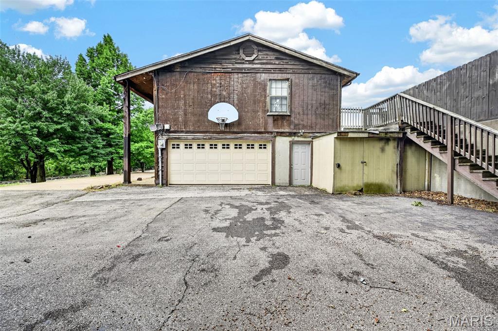 Edward Weidlich Estate - Residential