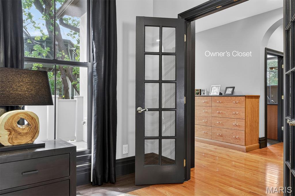 Lafayette Square - Residential