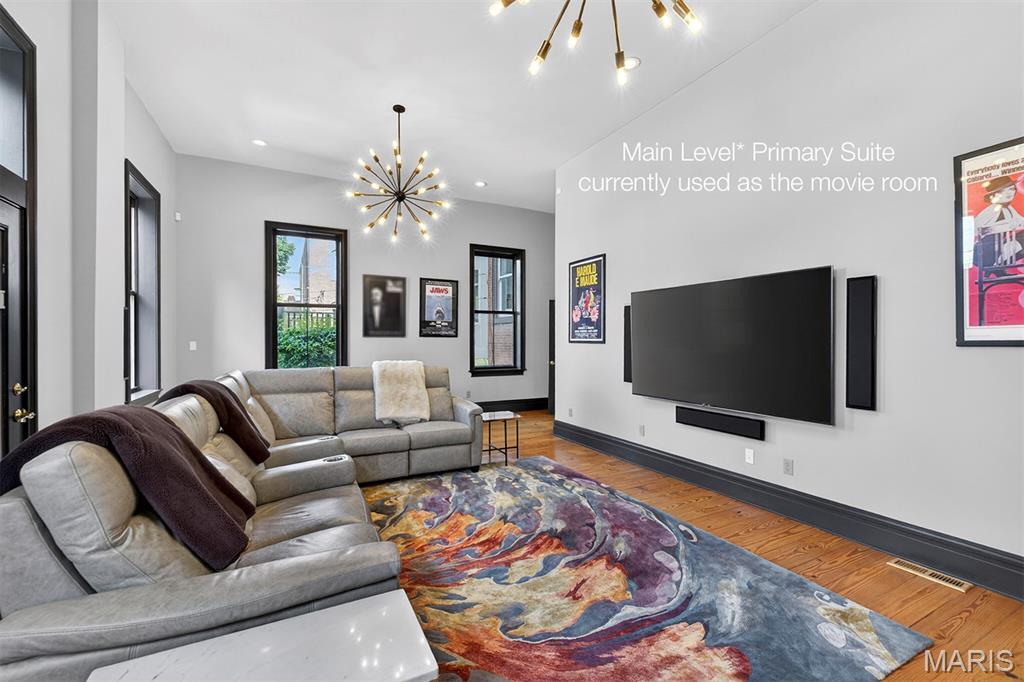 Lafayette Square - Residential