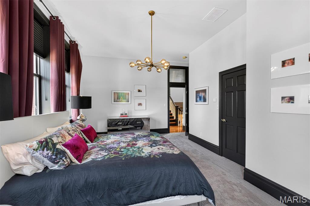 Lafayette Square - Residential