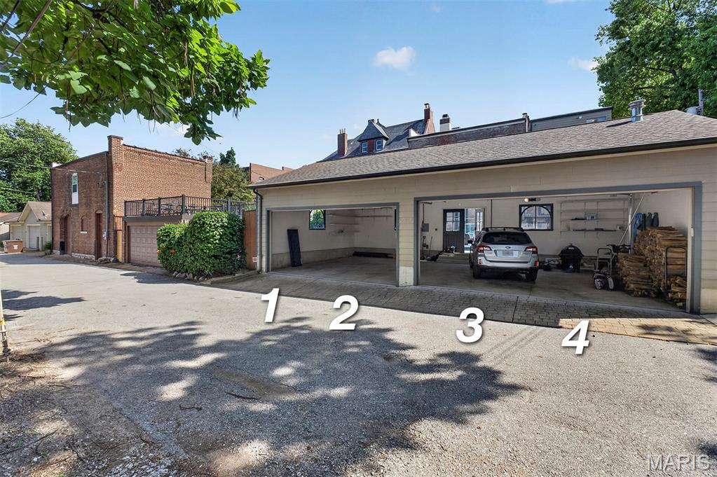 Lafayette Square - Residential