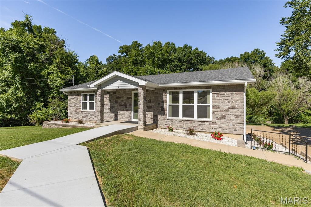 Jovette Terrace - Commercial Sale