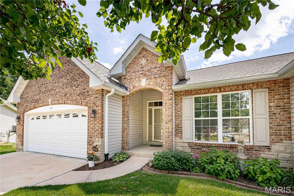 Villas At Shepherds Hill - Residential
