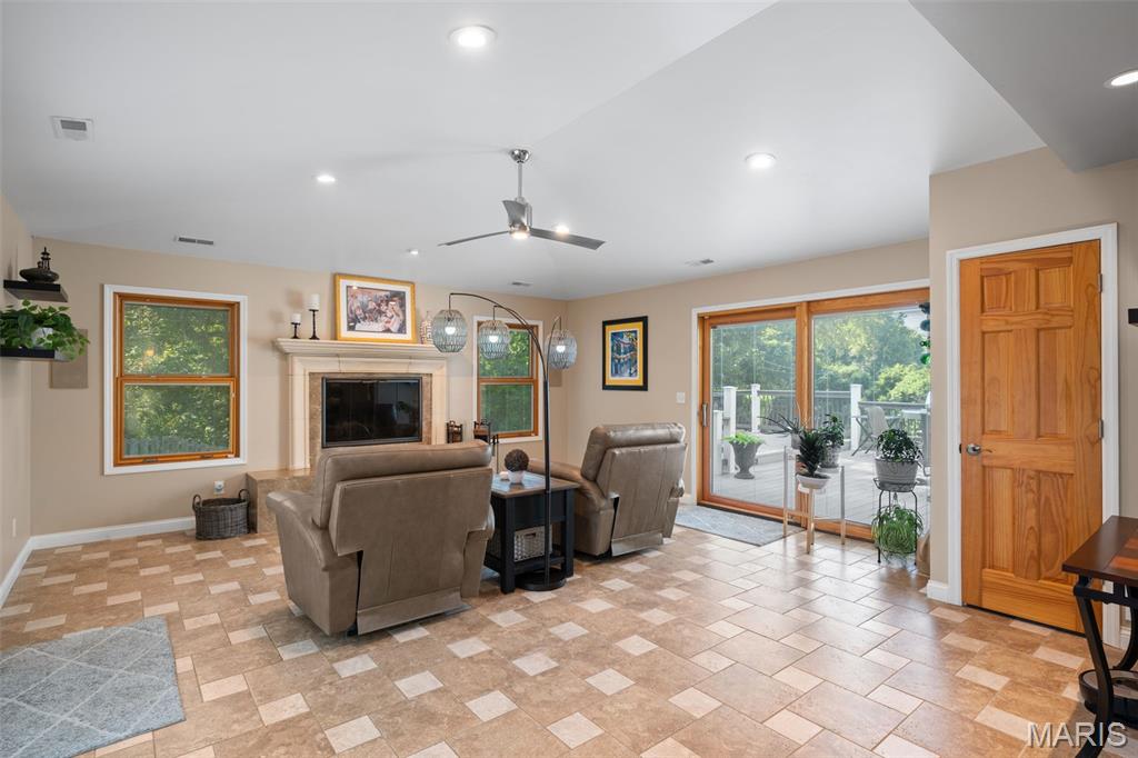 Meadows At Quail Creek Two The - Residential