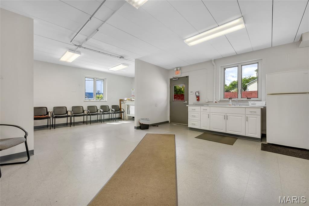 Cliff Place - Commercial Sale